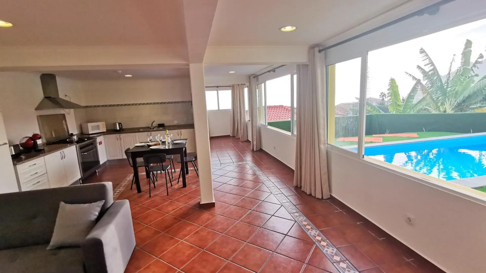 Casa Dos Avos Apartments With Pool In Funchal 0*, Funchal (Madeira) Portugal