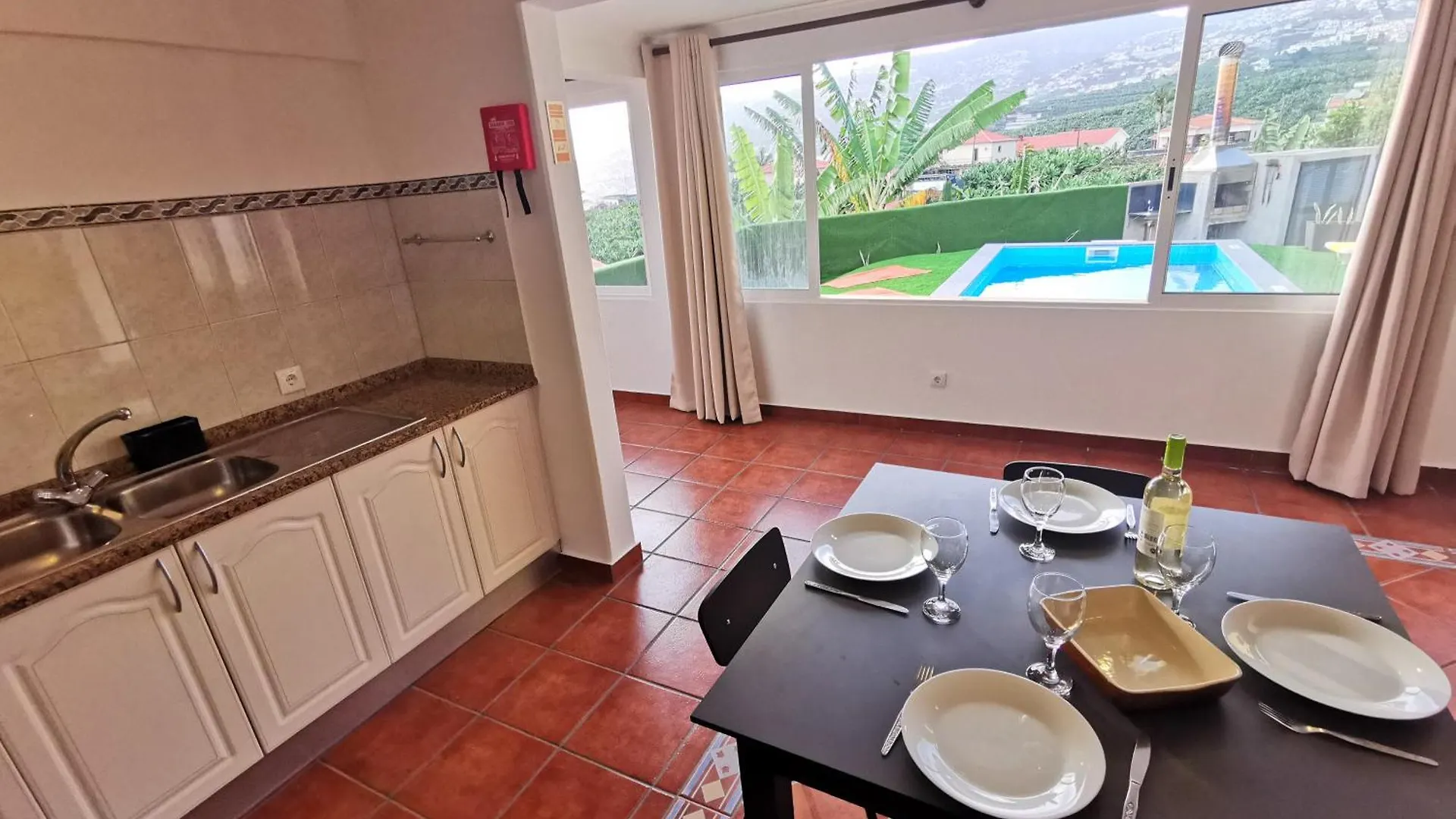 펜션 Casa Dos Avos Apartments With Pool In Funchal
