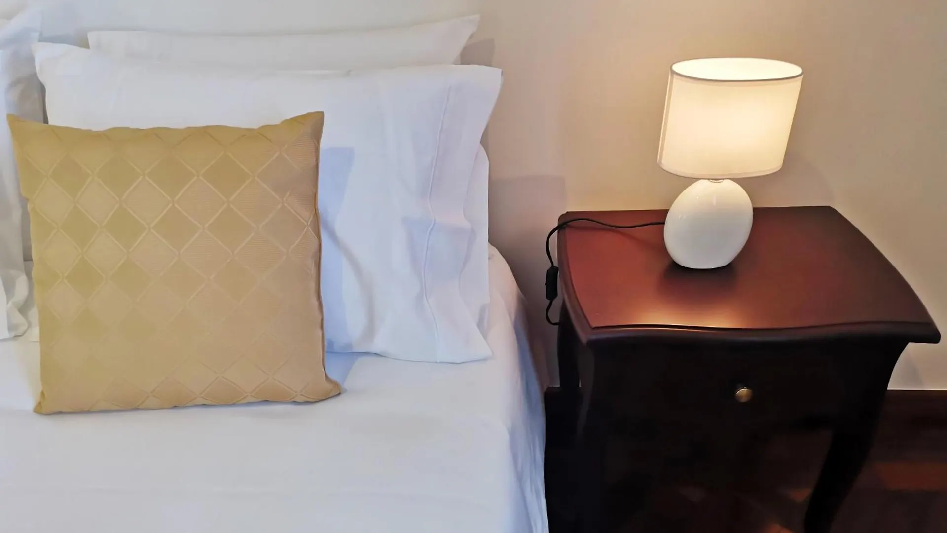 Casa Dos Avos Apartments With Pool In Funchal 푼샬